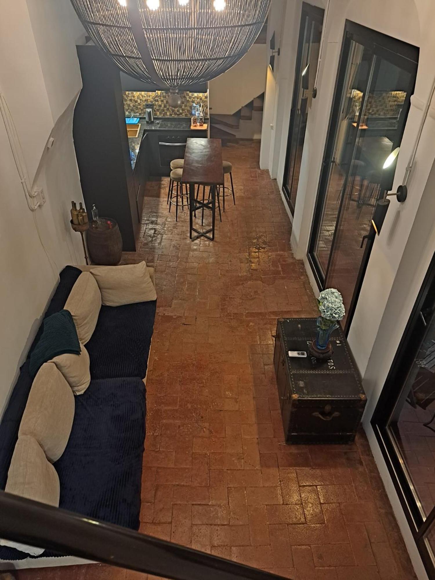 Habitacion Para Grupos Hasta 8 En Plena Rambla De Cataluna Barcelona Exterior photo